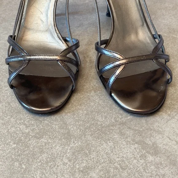 PRADA heels - Picture 4 of 12